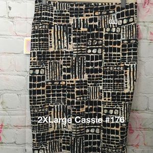NWT LuLaRoe Cassie skirt